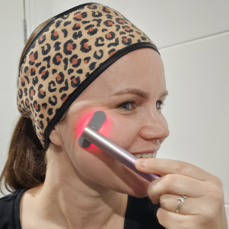 Red Light Facial Wand